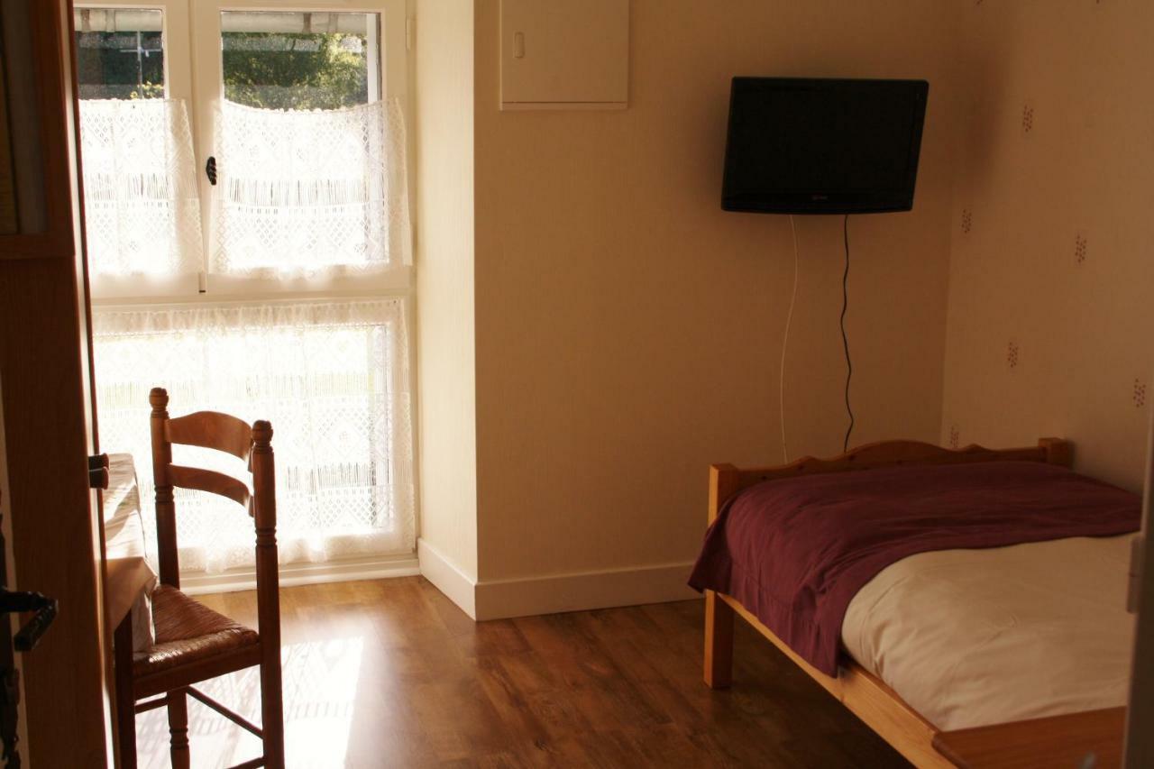 Auberge De Saint Julien Aux Bois Ngoại thất bức ảnh